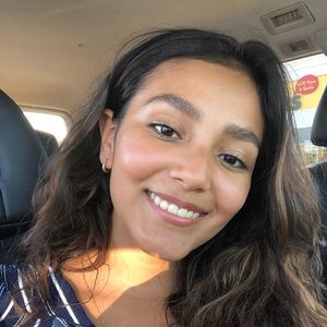 Meet your Posher, Isabel